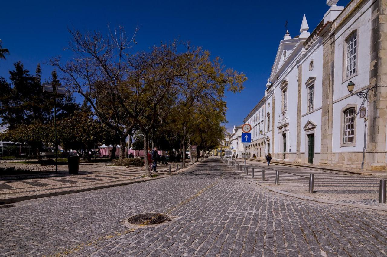 Faro Tradicional House - City Center Bagian luar foto