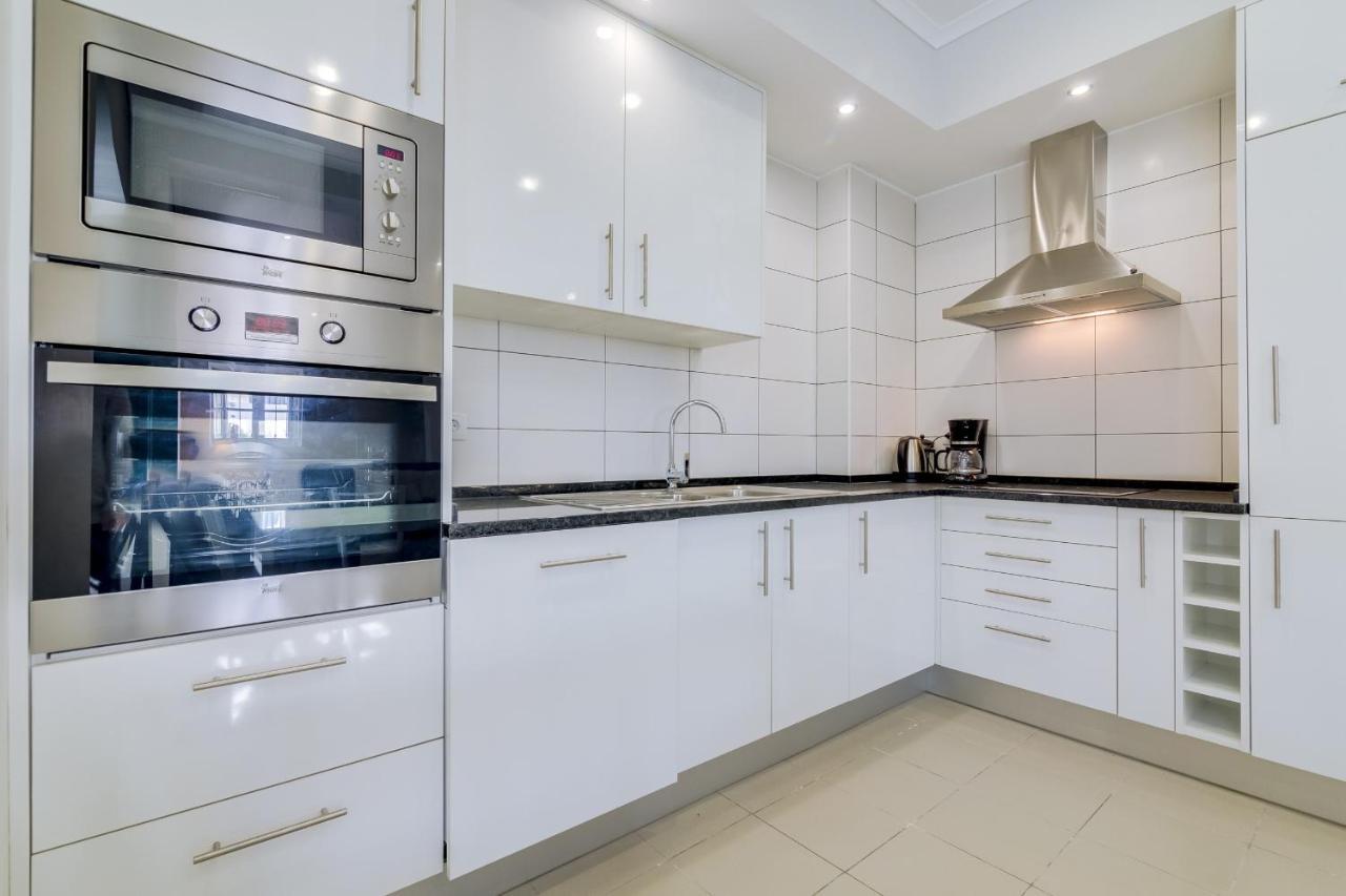 Faro Tradicional House - City Center Bagian luar foto