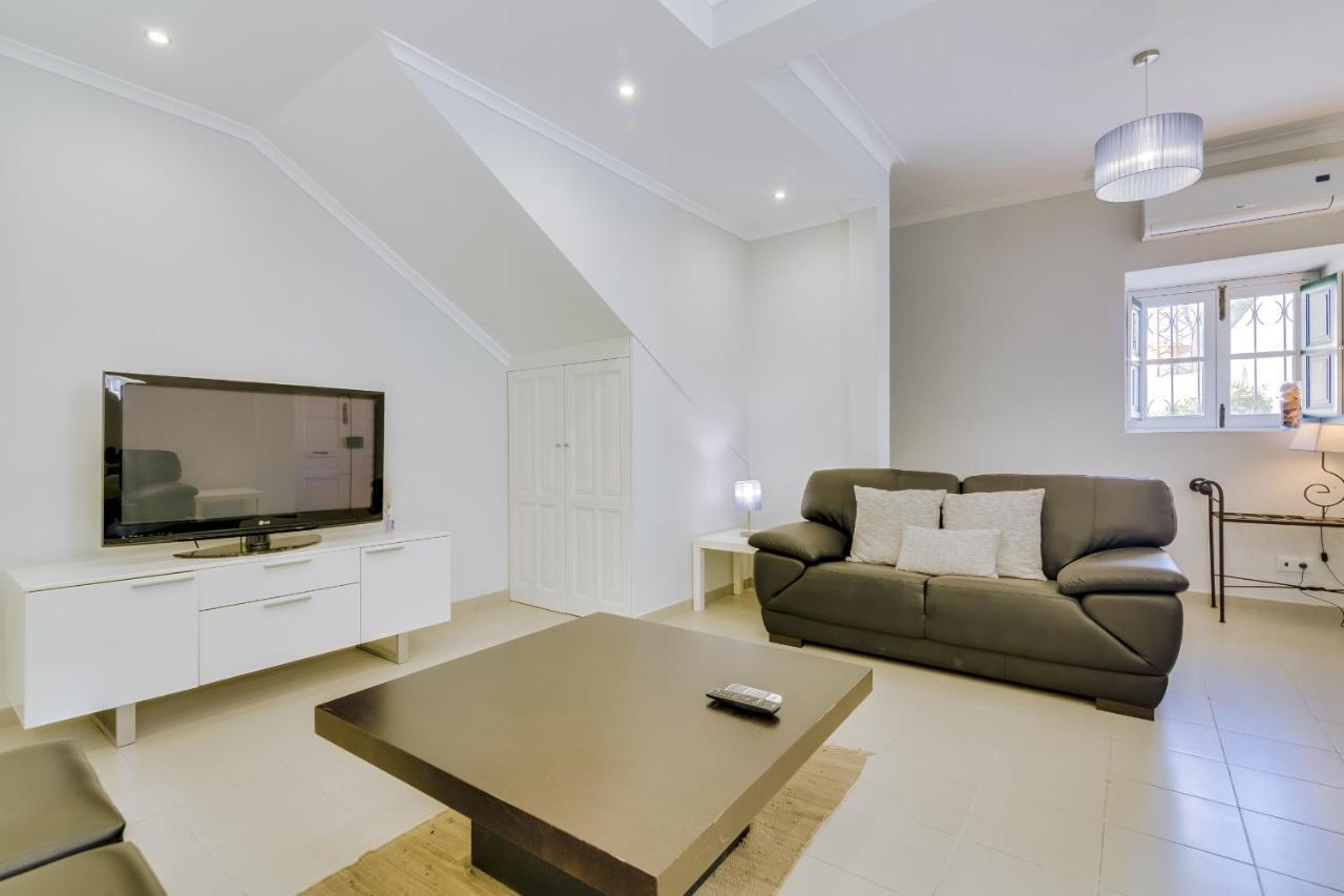 Faro Tradicional House - City Center Bagian luar foto